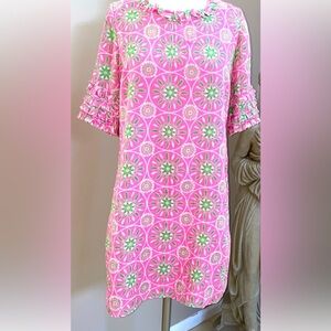 Lilly Pulitzer Pink and green flowered  design size 6